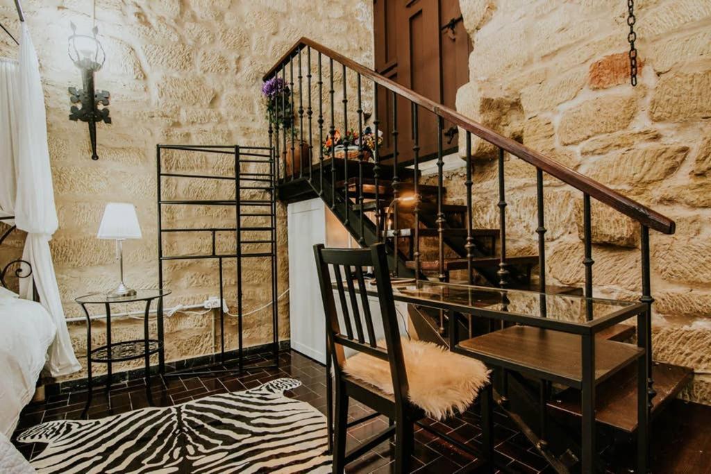 Durmiendo Como Reyes En La Rioja Cihuri Exteriör bild